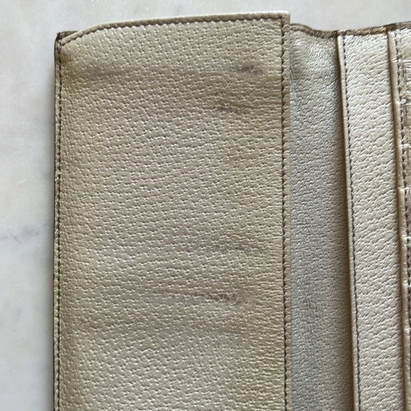 Gucci Wallet - Picture 8 of 15
